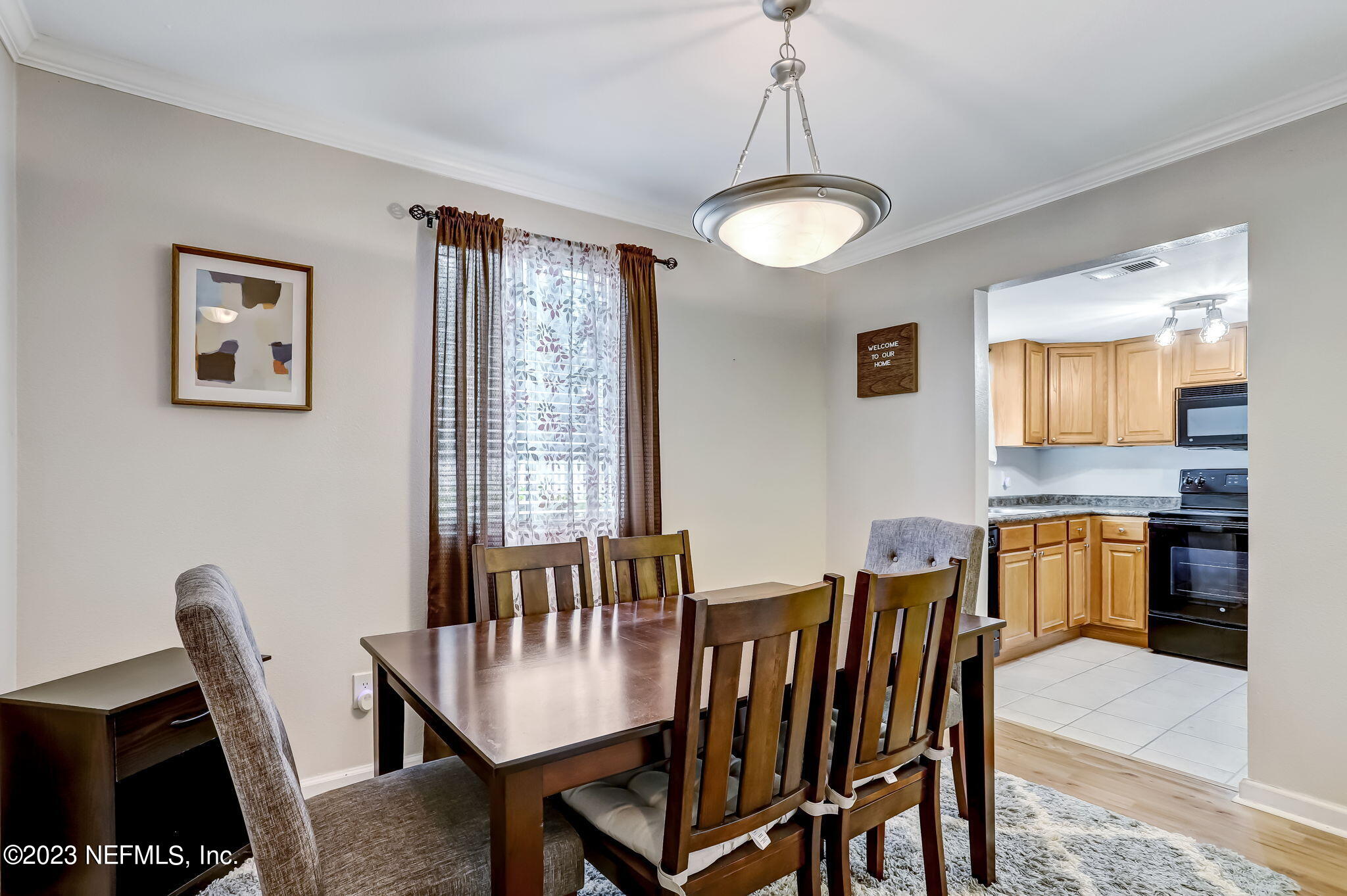 8849 Old Kings Road South, Unit 195 Jacksonville, FL 32257 - Photo 4 of 17 Dining Room