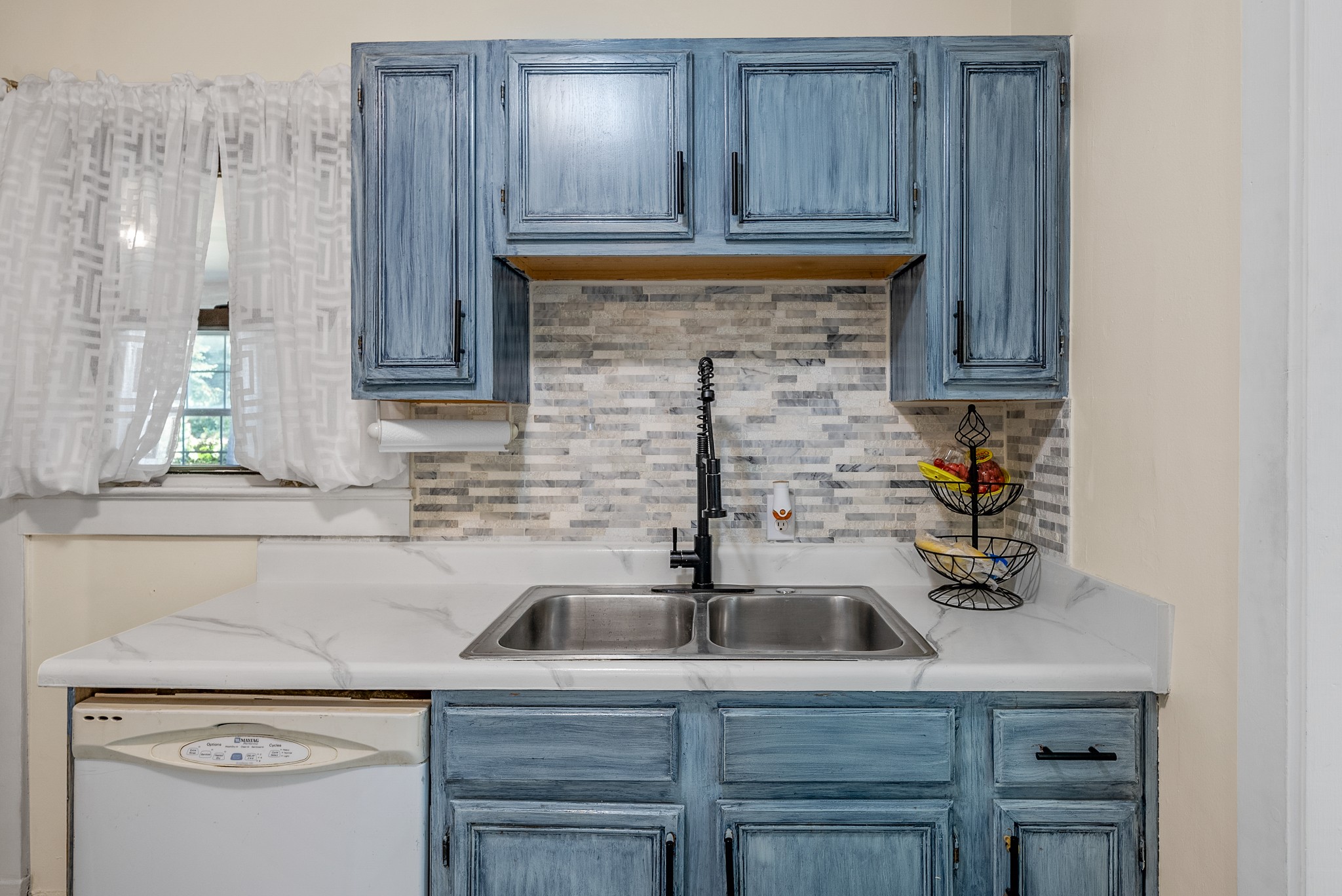 603 Crestview Drive Springfield, TN 37172 - Photo 11 of 38