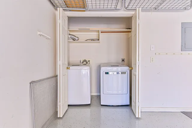 $259,900 | 2034 Glencove Drive, Seabrook, TX 77586