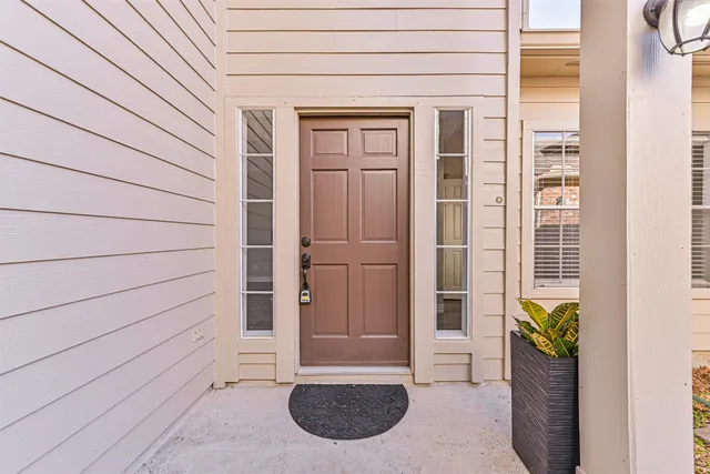 $259,900 | 2034 Glencove Drive, Seabrook, TX 77586