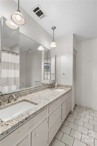 $550,000 | 252 River Drive, Midway, GA 31320