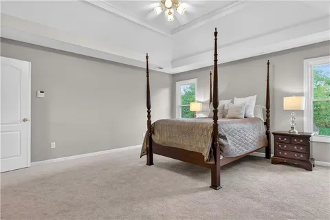 $750,000 | 9308 West 146th Terrace, Overland Park, KS 66221