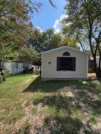 $1,300 | 12619 Lazy Drive, Willis, TX 77318