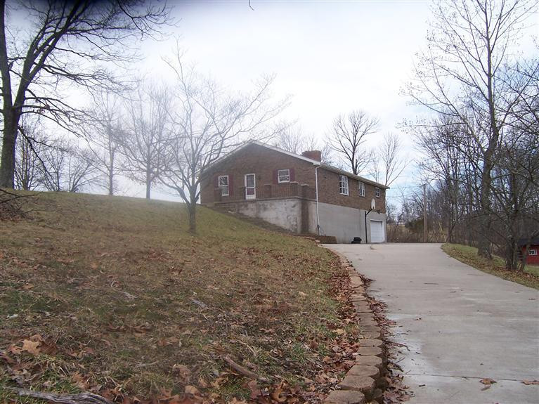 35 Newkirk Road California, KY 41007 - Photo 2 of 12 Gallery Image 2
