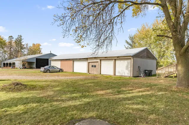 $499,900 | 18773 160th Avenue, Milaca, MN 56353