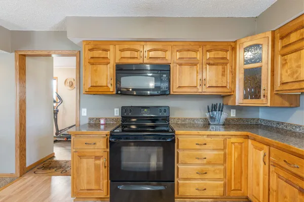 $424,900 | 18773 160th Avenue, Milaca, MN 56353