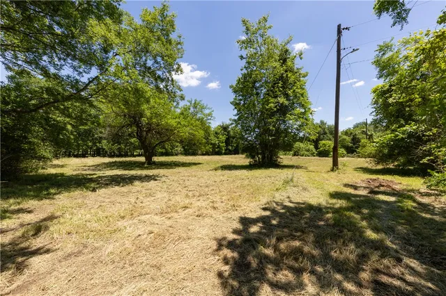 $738,000 | 312 Farm To Market 391, Hearne, TX 77859