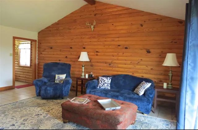 $738,000 | 312 Farm To Market 391, Hearne, TX 77859