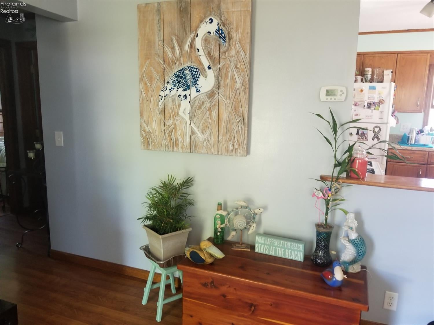 314 Elmwood Road Huron, OH 44839 - Photo 5 of 19 Gallery Image 5