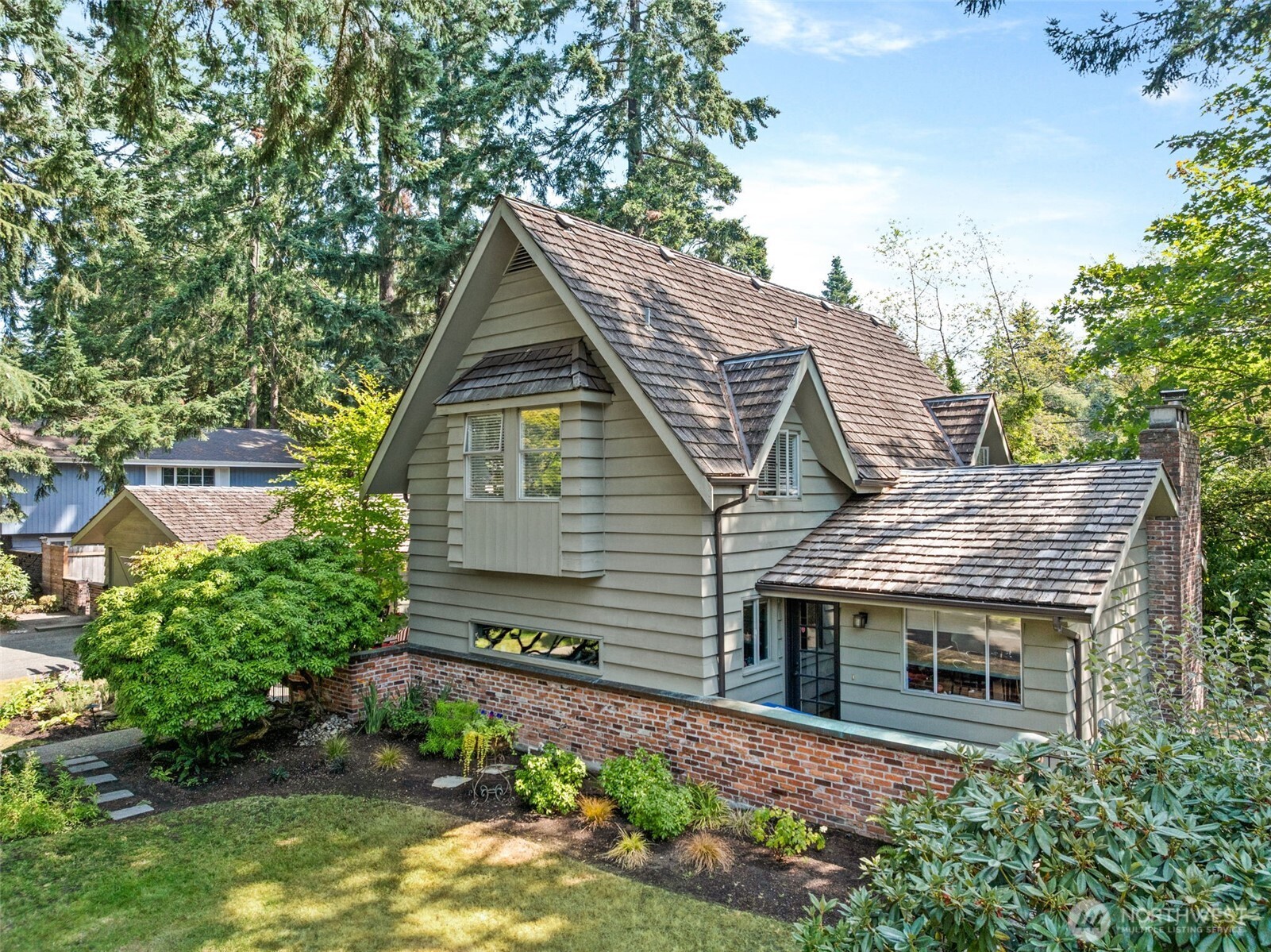 13526 Sherman Road Northwest Seattle, WA 98177 - Photo 2 of 40 Gallery Image 2
