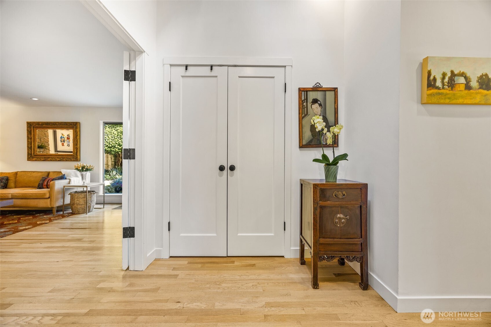13526 Sherman Road Northwest Seattle, WA 98177 - Photo 9 of 40 Gallery Image 9