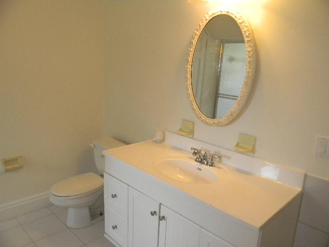 3 Banyan Road Stuart, FL 34996 - Photo 15 of 29 DSCN8412