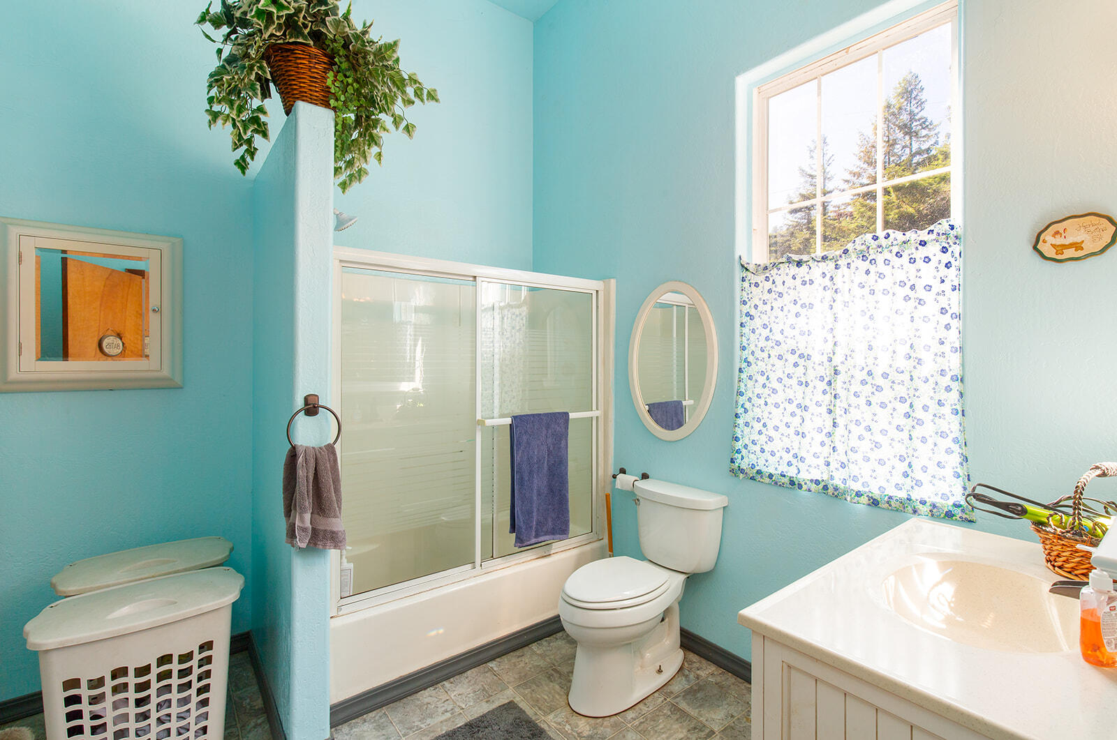 8472 Elk River Road Eureka, CA 95503 - Photo 25 of 46