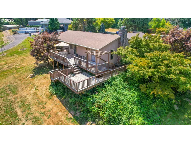 $672,500 | 25600 Southeast Yahweh Lane, Damascus, OR 97089