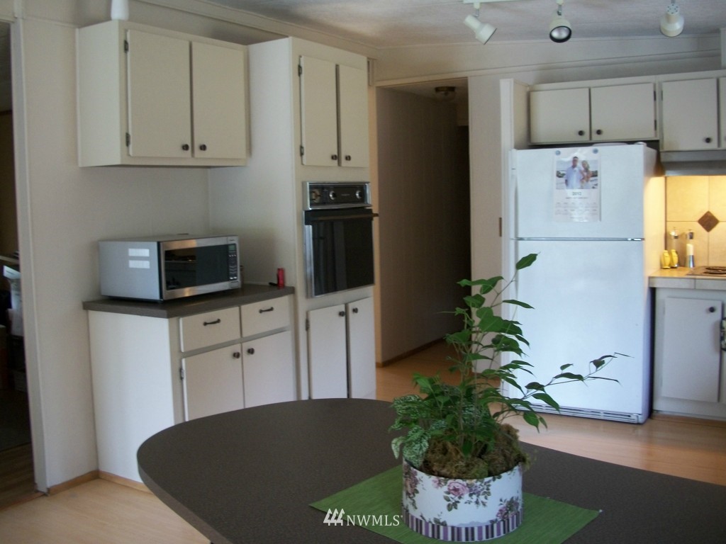 494 West Avery Road Winlock, WA 98596 - Photo 6 of 12