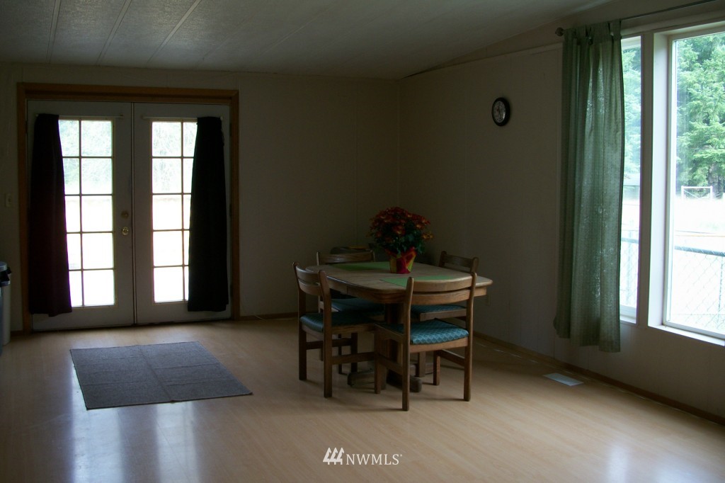 494 West Avery Road Winlock, WA 98596 - Photo 7 of 12