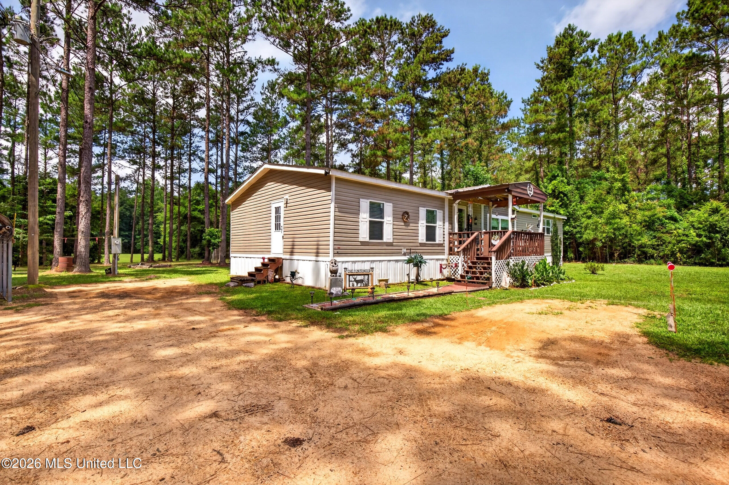 78 Game Reserve Road Columbia, MS 39429 - Photo 11 of 83 78GamerReserveRd.-18