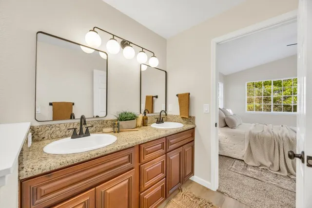 a bathroom with a tub