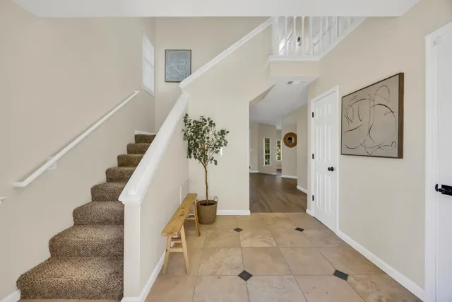 a view of entryway and workspace