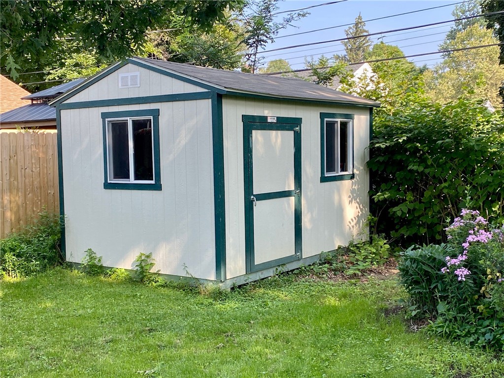 256 Scholfield Road Irondequoit, NY 14617 - Photo 29 of 32