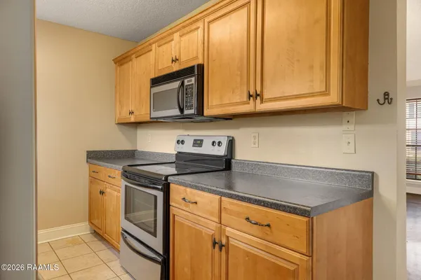 $105,000 | 100 Winchester Drive, Unit 506, Lafayette, LA 70506
