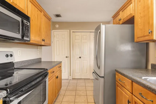 $105,000 | 100 Winchester Drive, Unit 506, Lafayette, LA 70506