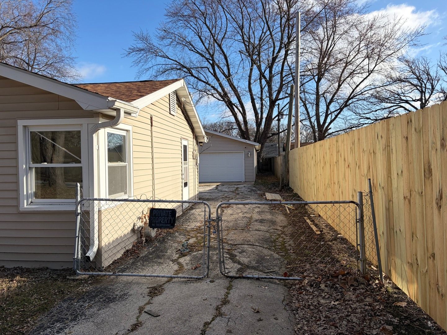 3543 William Street Steger, IL 60475 - Photo 2 of 21 a view of a house with a backyard