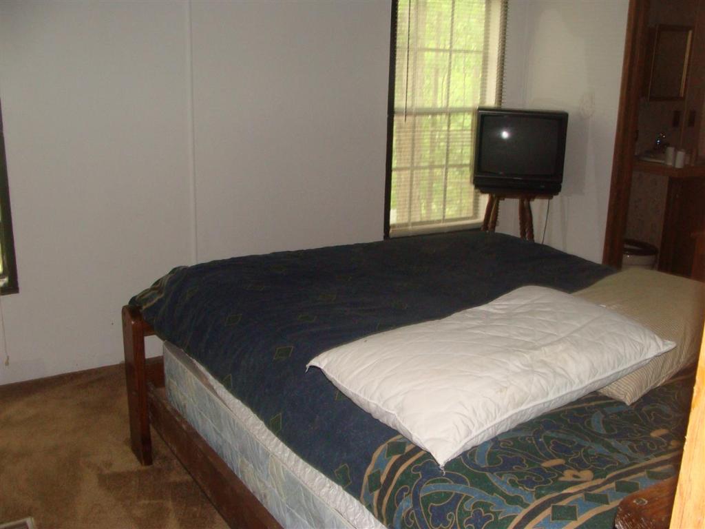 23048 Mcdonald Pte Road Seneca, SC 29672 - Photo 11 of 13