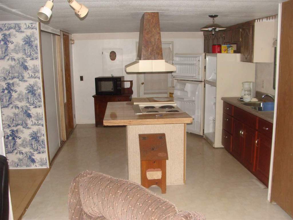 23048 Mcdonald Pte Road Seneca, SC 29672 - Photo 12 of 13