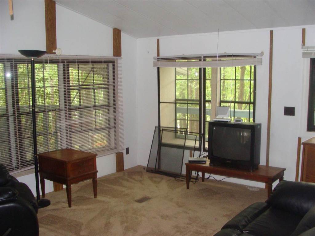 23048 Mcdonald Pte Road Seneca, SC 29672 - Photo 7 of 13