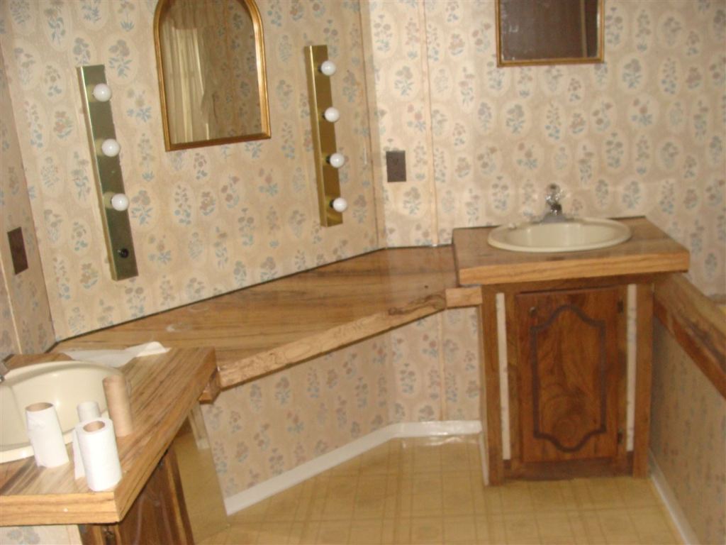 23048 Mcdonald Pte Road Seneca, SC 29672 - Photo 10 of 13