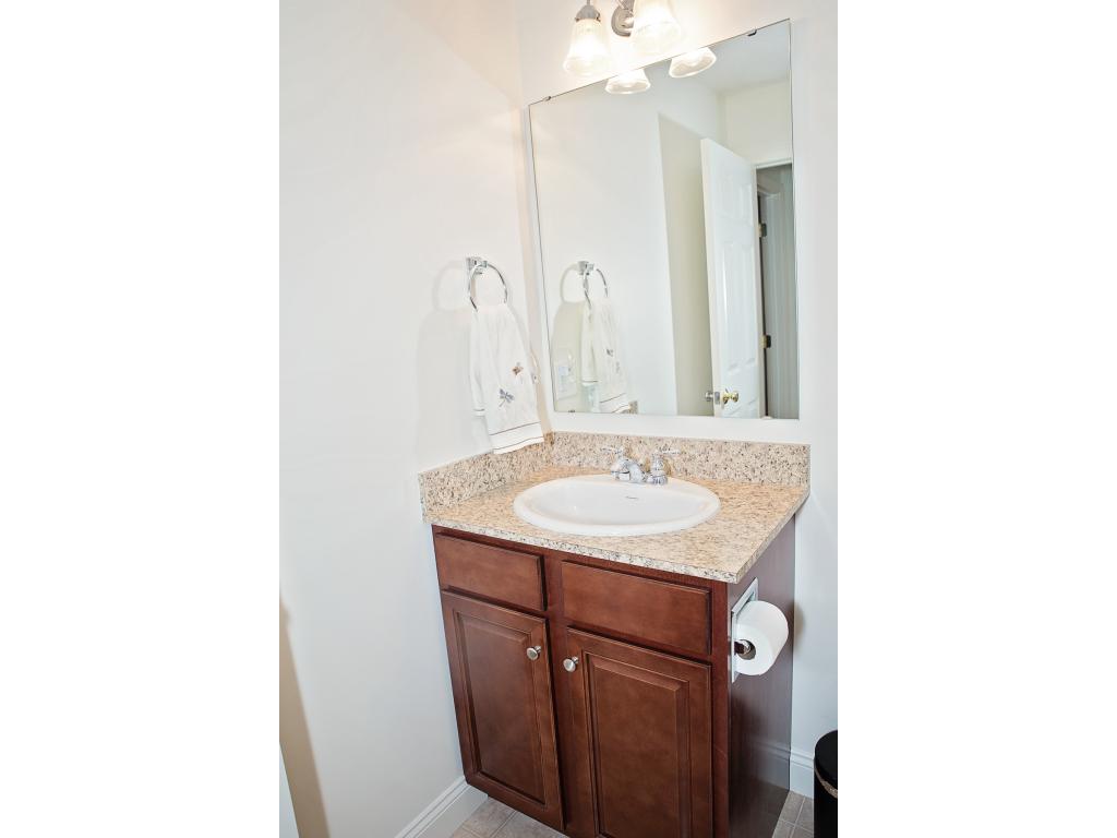 20 Bootland Farm Road, Unit 20 Newton, NH 03858 - Photo 15 of 18 Gallery Image 15