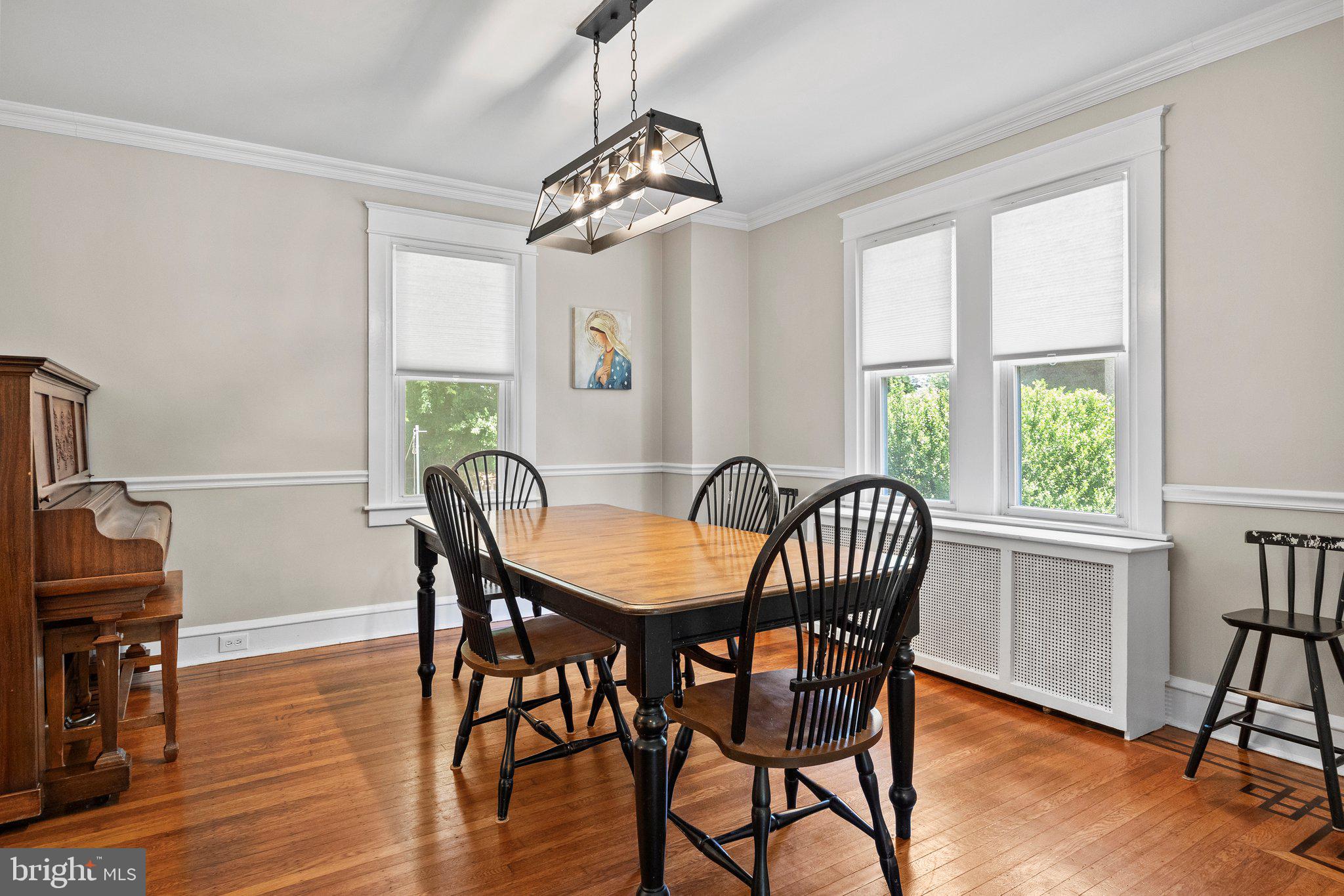 22 Harvard Road Havertown, PA 19083 - Photo 9 of 37 Dining room