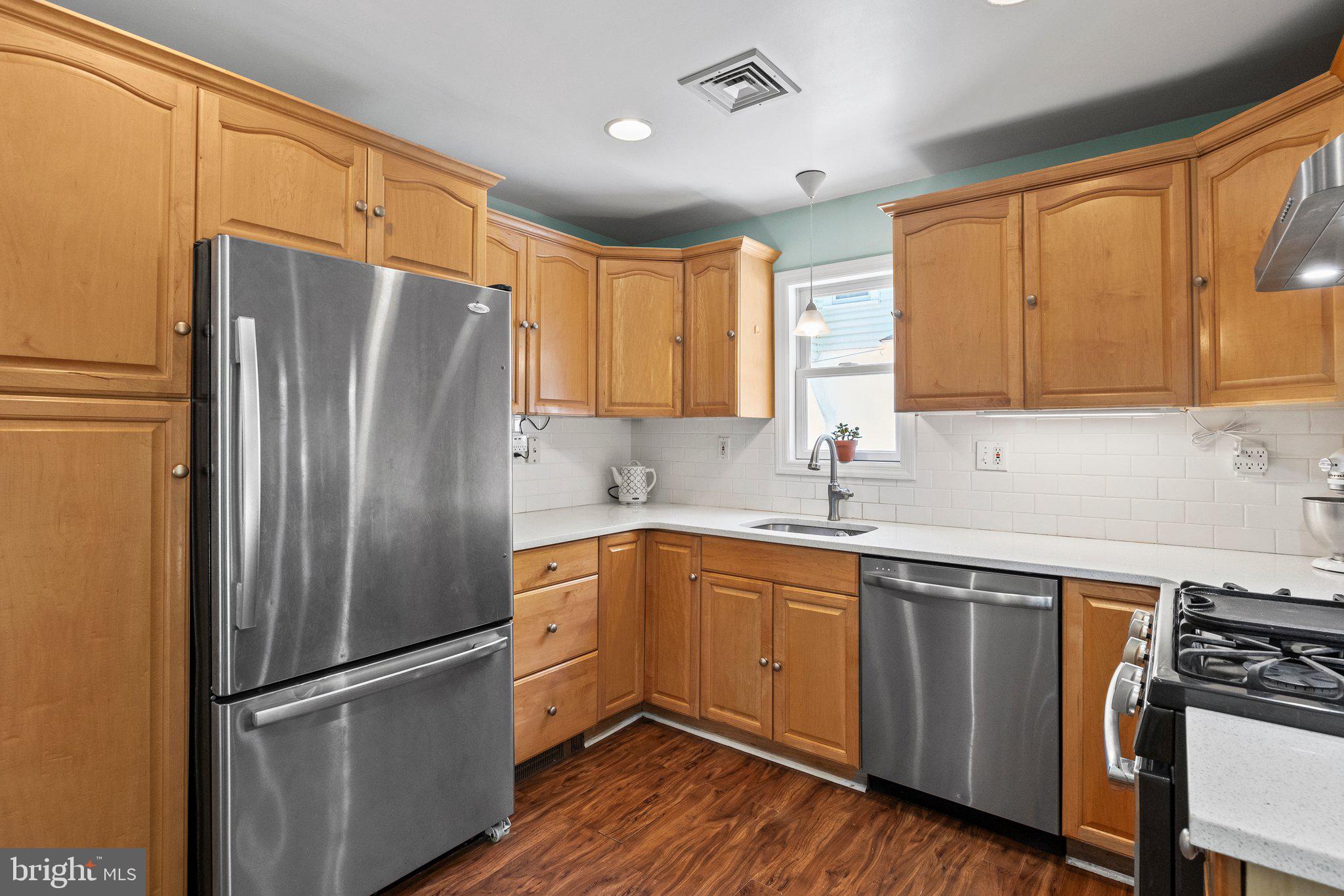 22 Harvard Road Havertown, PA 19083 - Photo 10 of 37 Kitchen