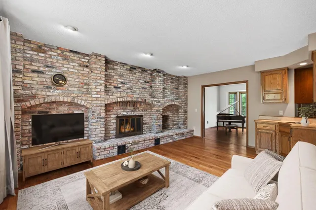 $550,000 | 8805 Inverness Terrace, Brooklyn Park, MN 55443