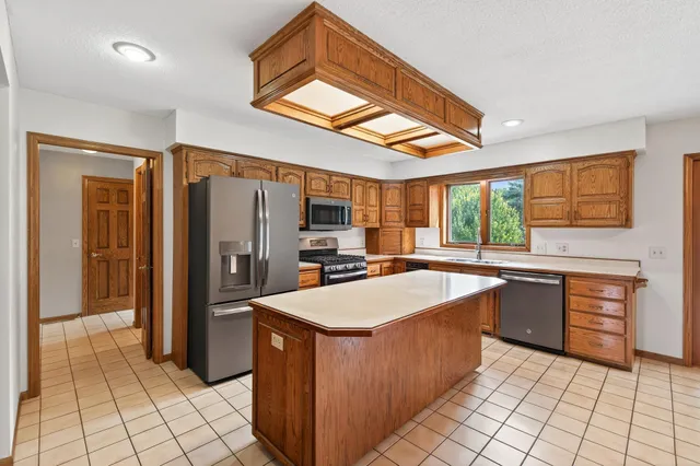 $550,000 | 8805 Inverness Terrace, Brooklyn Park, MN 55443