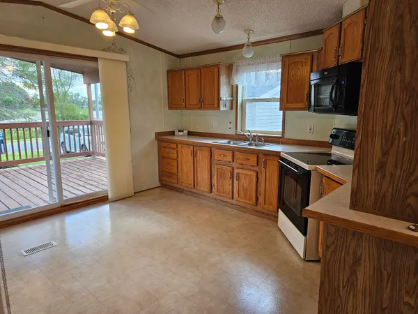 $95,000 | 108 Vandervort Street, Tomah, WI 54660