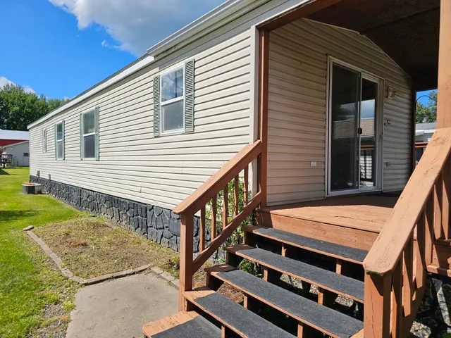 $98,000 | 108 Vandervort Street, Tomah, WI 54660