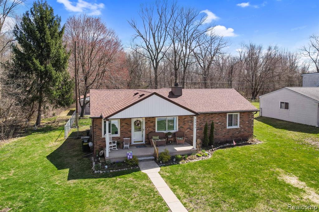 3211 Coolidge Highway Rochester Hills, MI 48309 - Photo 3 of 45