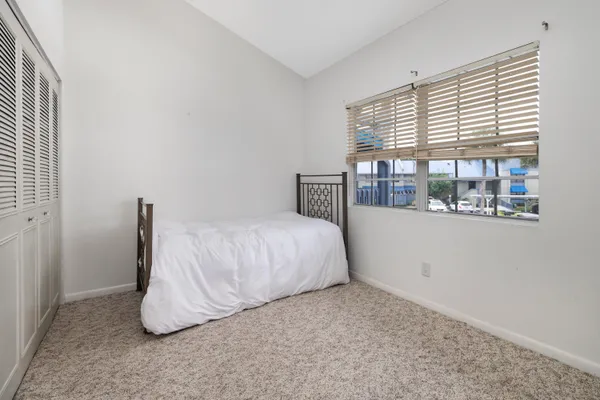 $190,000 | 1421 Northeast 14th Court, Unit Q26, Jensen Beach, FL 34957