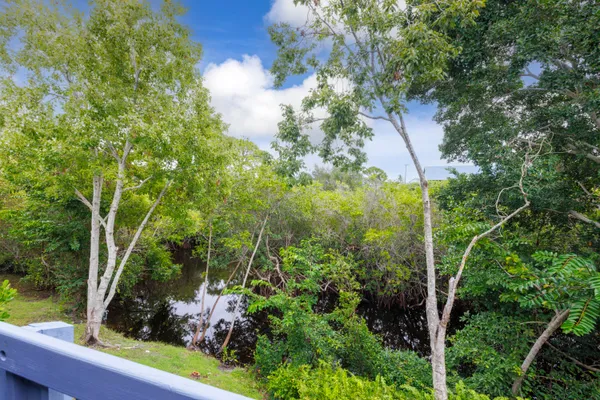 $190,000 | 1421 Northeast 14th Court, Unit Q26, Jensen Beach, FL 34957