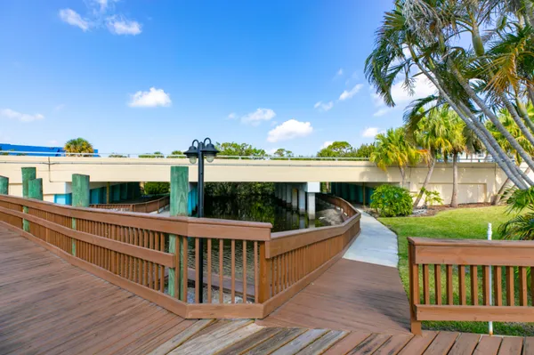 $190,000 | 1421 Northeast 14th Court, Unit Q26, Jensen Beach, FL 34957