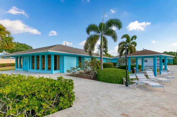 $190,000 | 1421 Northeast 14th Court, Unit Q26, Jensen Beach, FL 34957
