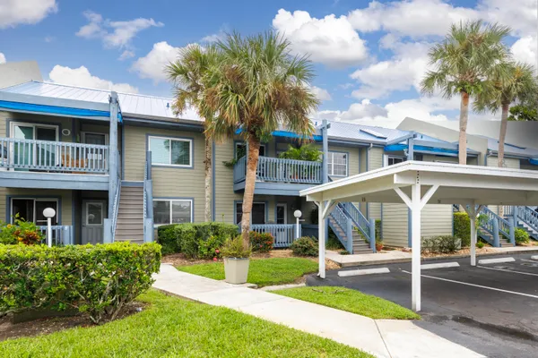 $190,000 | 1421 Northeast 14th Court, Unit Q26, Jensen Beach, FL 34957