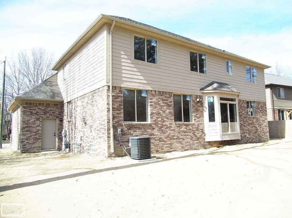 47450 Sugarbush Road Chesterfield, MI 48047 - Photo 2 of 16