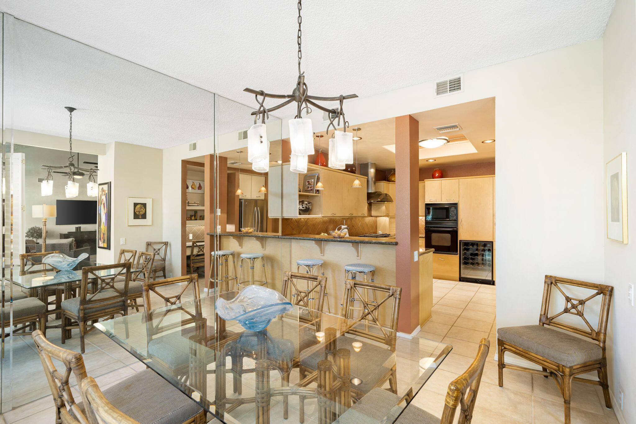 726 Inverness Drive Rancho Mirage, CA 92270 - Photo 18 of 37 22-web-or-mls-JBInverness_2023_022