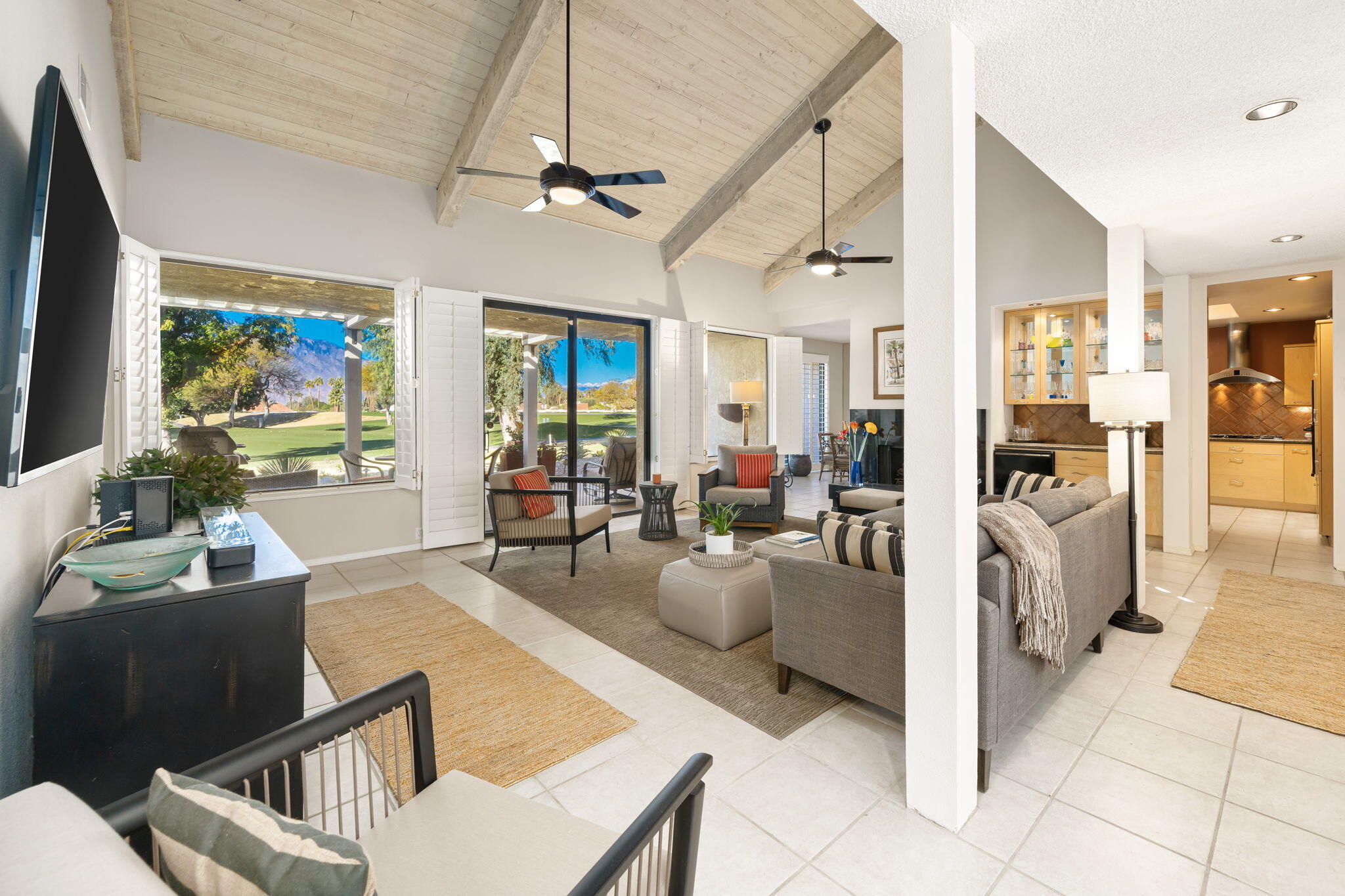 726 Inverness Drive Rancho Mirage, CA 92270 - Photo 9 of 37 16-web-or-mls-JBInverness_2023_016