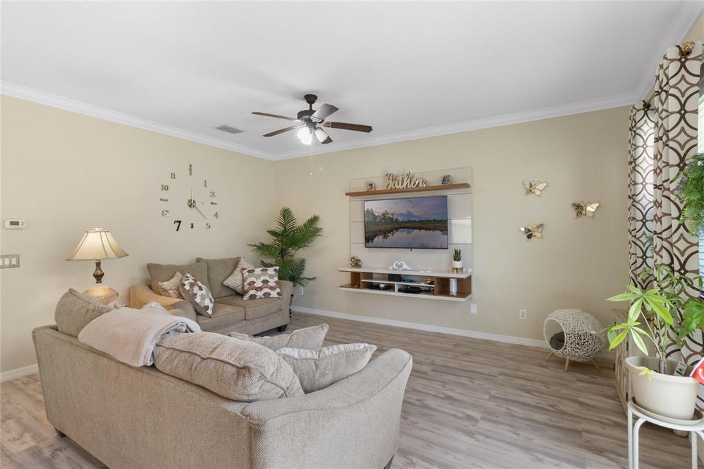 1411 Pacific Road Poinciana, FL 34759 - Photo 6 of 34