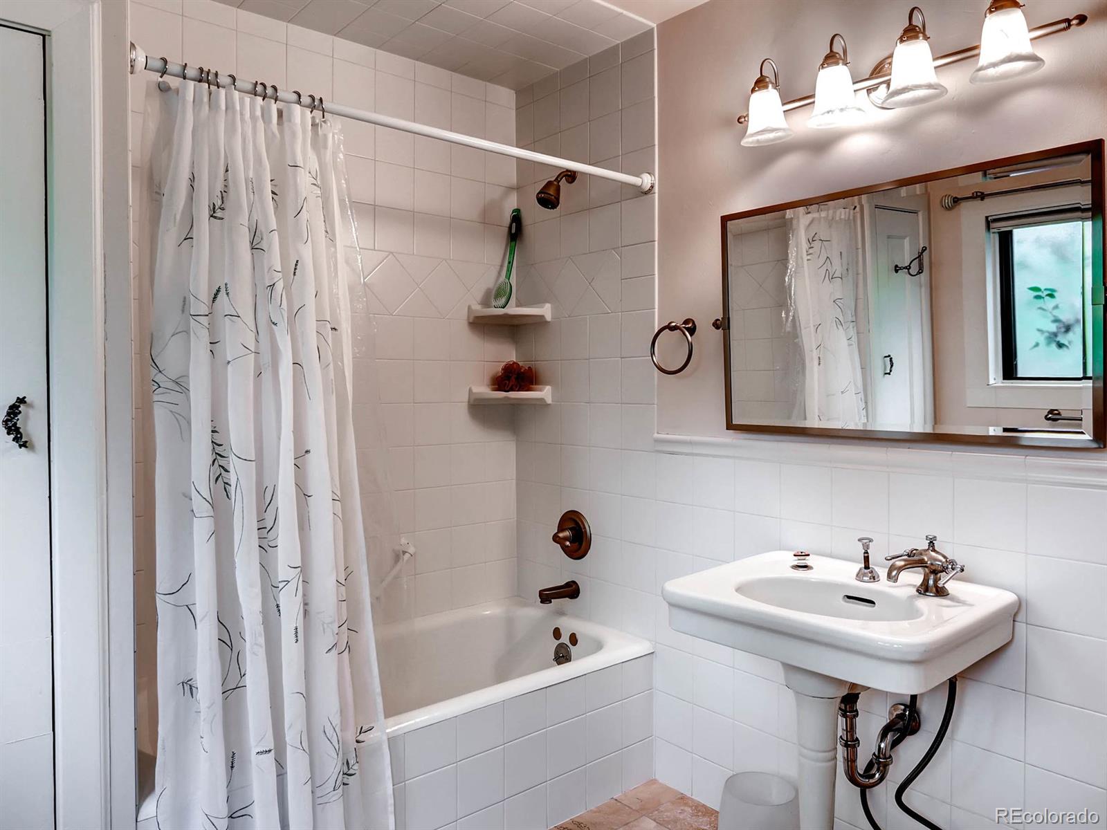 2890 Reed Street Wheat Ridge, CO 80033 - Photo 16 of 28 Gallery Image 16