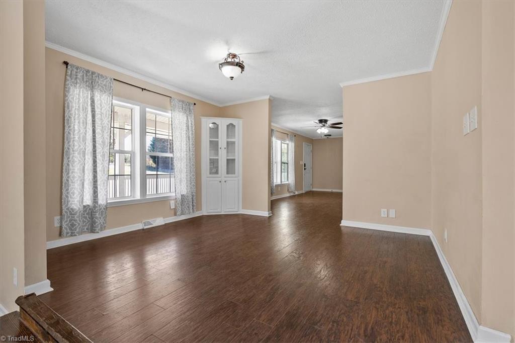 1040 Robin Road Walnut Cove, NC 27052 - Photo 14 of 50 Gallery Image 14